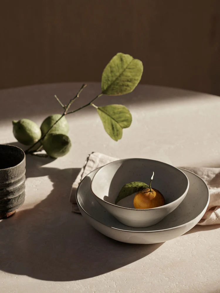 Ferm Living - Flow Bowl - Off-White Speckle
