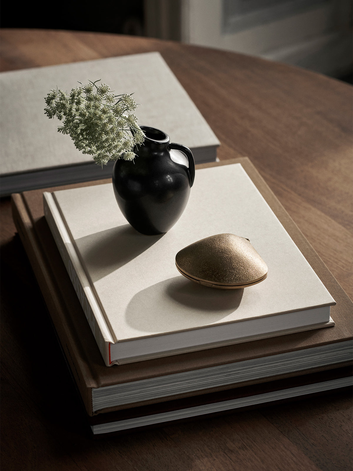 Ferm Living - Clam Candle Holder - Brass