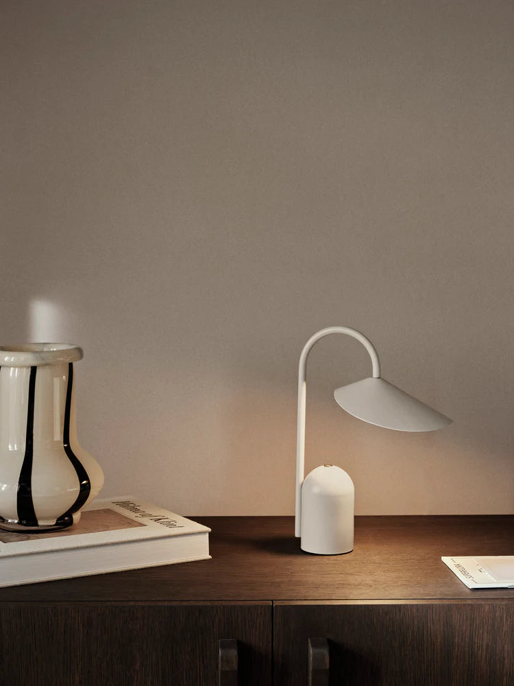 Arum Portable Lamp - Cashmere