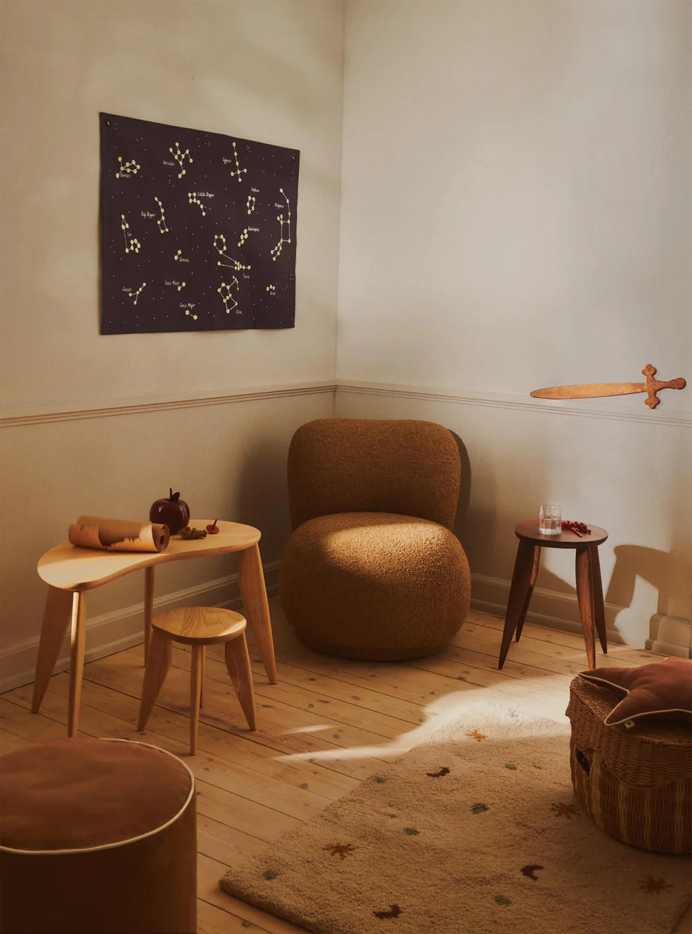 Ferm Living - Feve Kids Desk Kinderschreibtisch aus Eschenholz Natural Ash