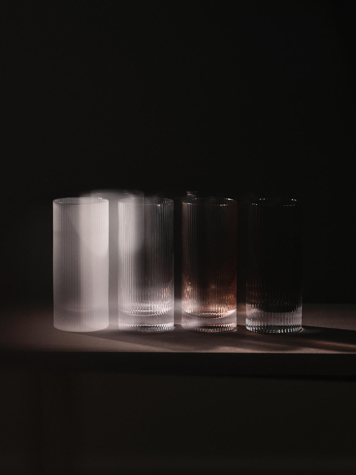 Ferm Living Ripple Highball-Gläser – Transparent, 2er-Set