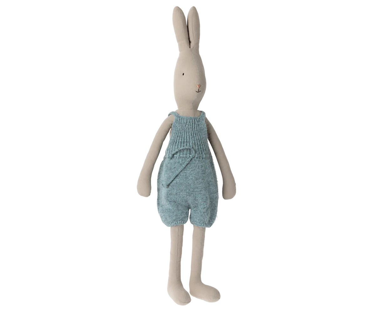 Maileg - Hase, Größe 4, gestrickter Hosenanzug