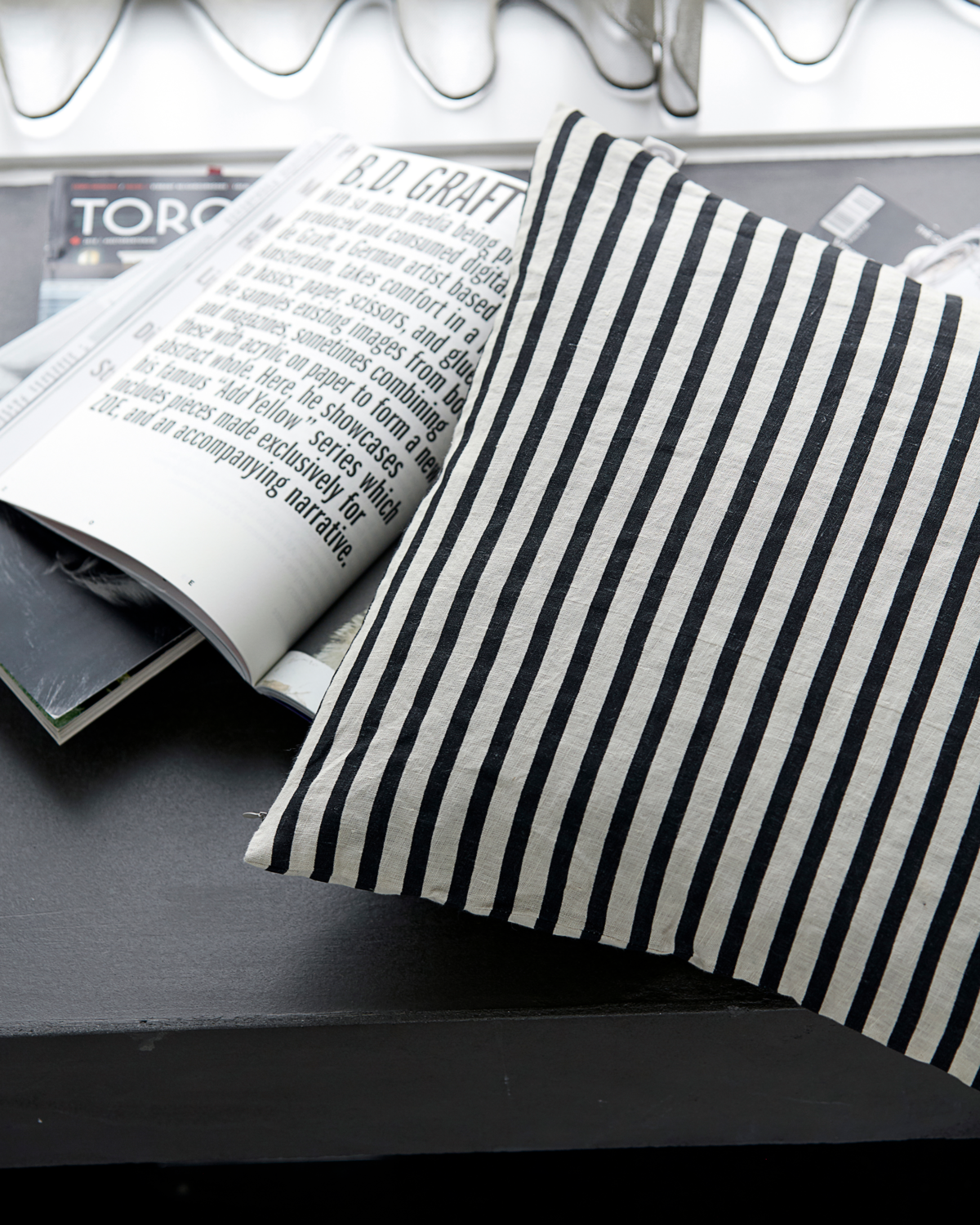 House Doctor - Kissenbezug Stripe Black/Grey