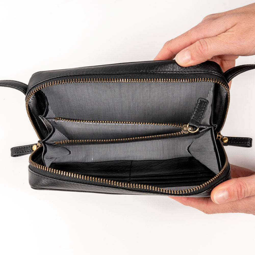 Lost & Found Umhängeportemonnaie Black