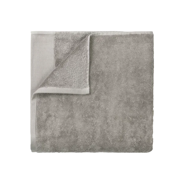Blomus RIVA Badetuch 70 × 140 cm – Magnet