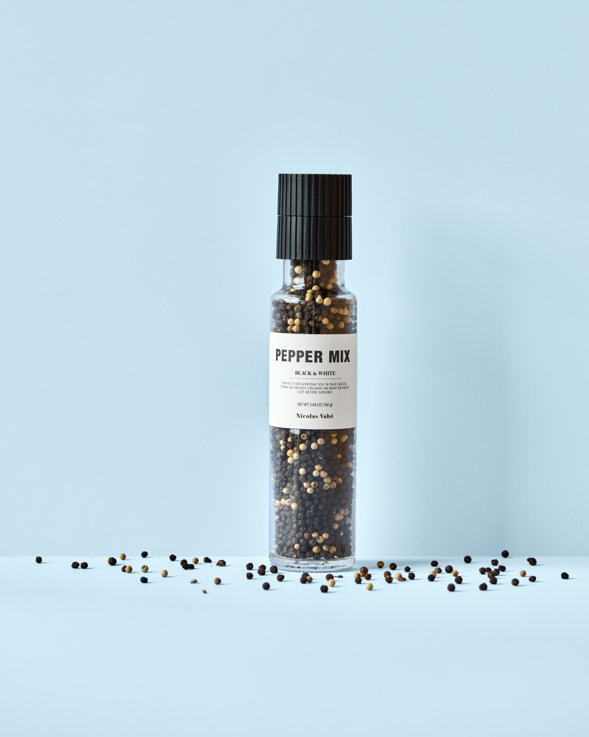 Nicolas Vahé - Pepper mix, Black & white