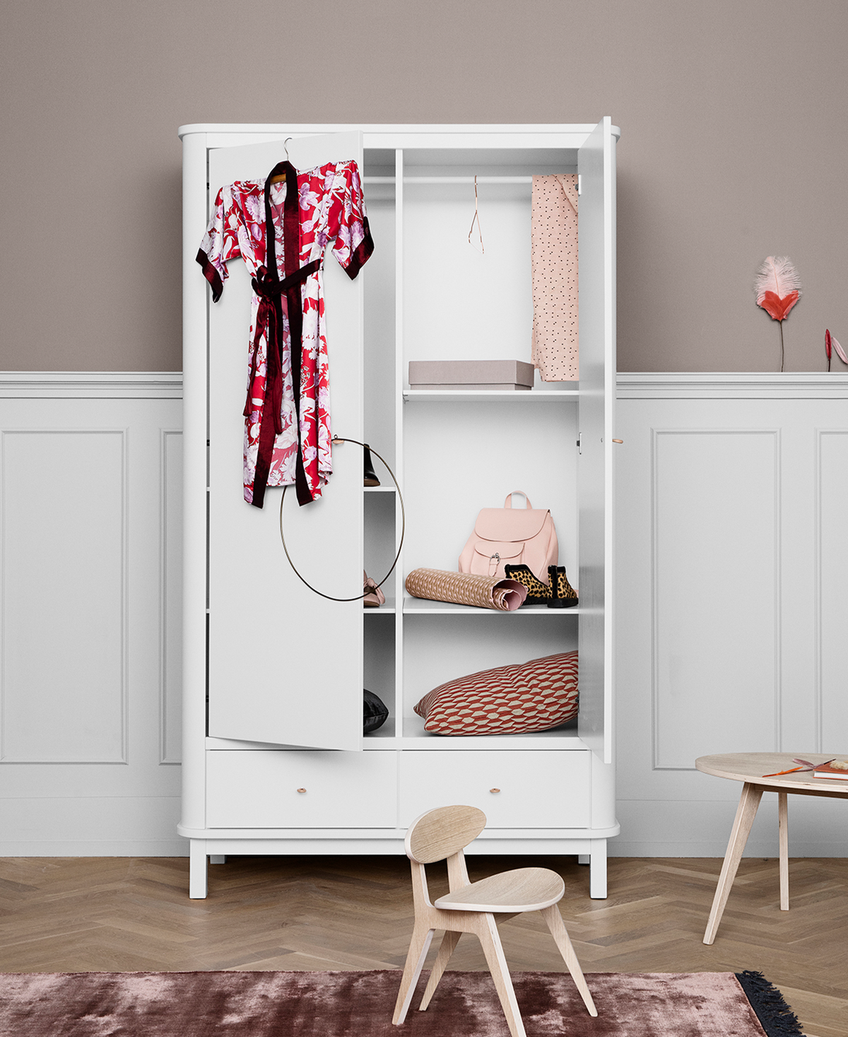 Wood wardrobe 2 doors, white