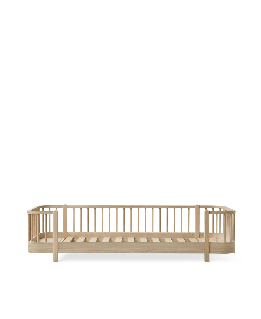 Oliver Furniture Wood Original Bodenbett, Eiche