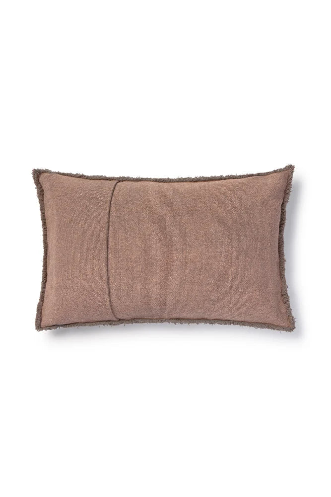 Lorena Canals Kissen aus recyceltem Baumwoll-Canvas – Soil Brown, 60 × 40 cm