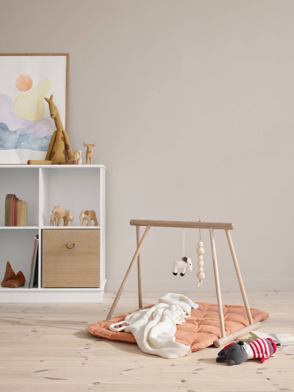 Oliver Furniture Wood Spieltrapez