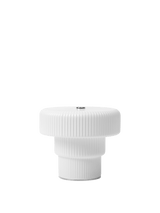 Ferm Living Ripple Tragbare LED-Lampe – Weiss