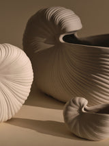 Ferm Living Shell Pot Extra Small – Cremeweiss