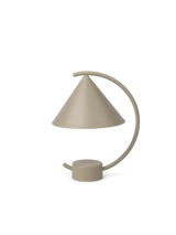 Ferm Living Meridian LED Akkuleuchte – Cashmere