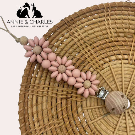 Annie & Charles - DAISY BLOOM Schnullerkette