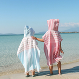 IPANEMA Poncho Strand- und Poolhandtuch für Kinder | Blau mit Geschenkbox