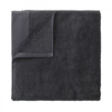 Blomus RIVA Badetuch 70 × 140 cm – Magnet