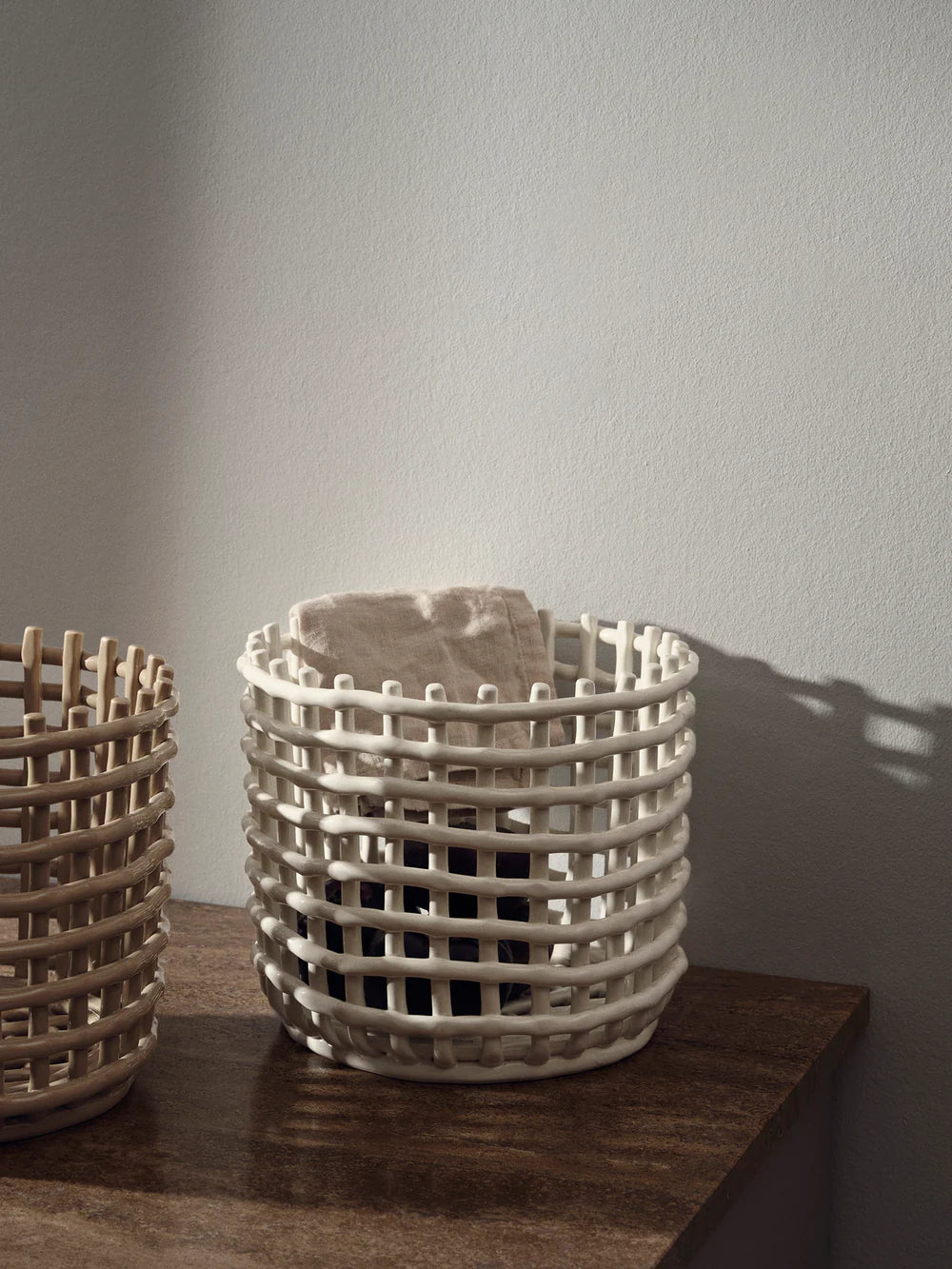 Ferm Living - Ceramic Basket - Large - Off-white