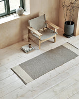 Pappelina EDIT Teppichläufer – Mud 70 x 120 cm