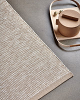 Pappelina SAM Teppichläufer – Beige/Vanilla 70 × 150 cm