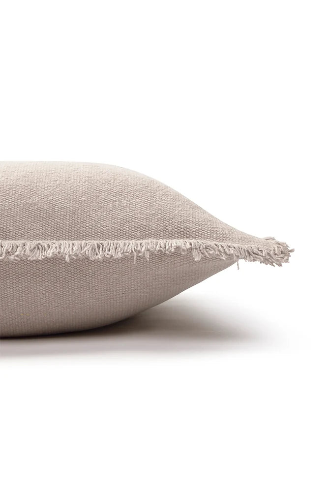 Lorena Canals Kissen aus recyceltem Baumwoll-Canvas – New Grey, 60 × 40 cm