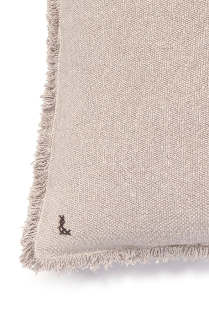 Lorena Canals Kissen aus recyceltem Baumwoll-Canvas – New Grey, 60 × 40 cm