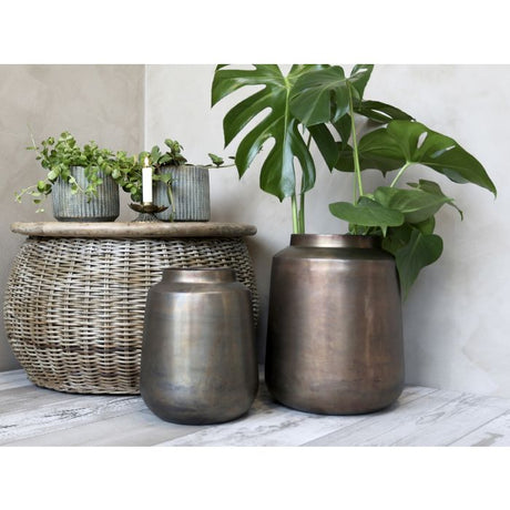 Vase - antique messing