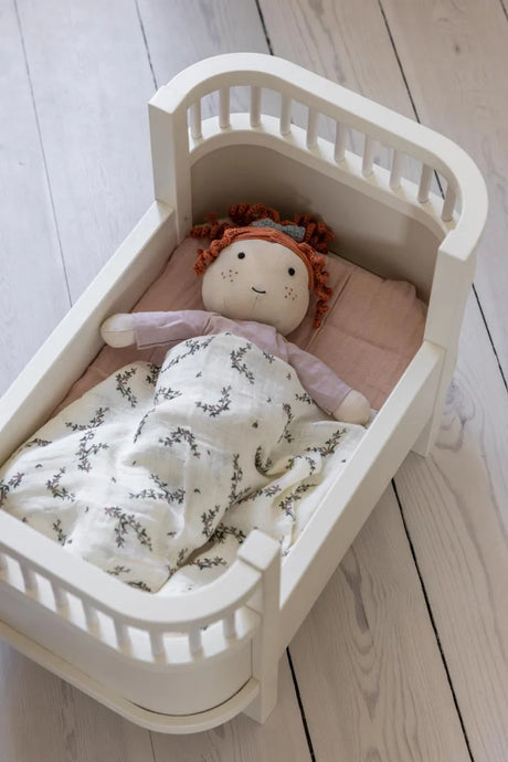 Doll bed, white
