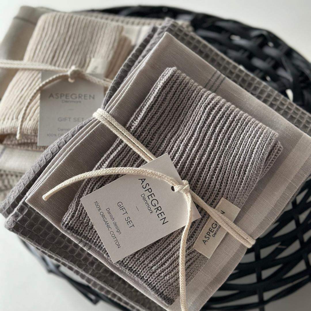 Aspegren Geschenkset Küchentextilien – Dove, Silver Gray & Dark Gray