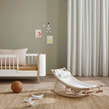 Oliver Furniture Wood Baby- und Kleinkindwippe Eiche Weiss Kinderzimmer Kindermöbel 